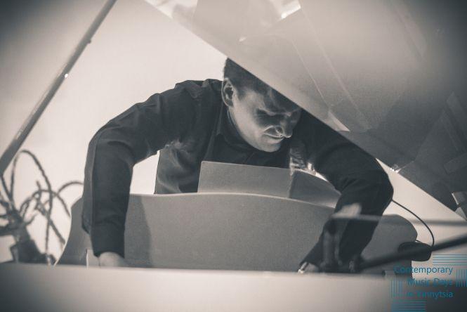 Містично-химерний світ жінок, оголені бюсти з мушлями та гра стихій! Чим шокувала «Леді Лазарус»?, фото №12 на сайті 20minut.ua