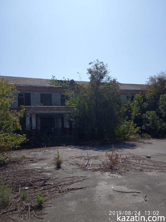 Новини Козятина - фото з Фото дня: у Блажіївці школу «розбомбили» і без війни Фото дня: у Блажіївці школу «розбомбили» і без війни, фото №7 на сайті 20minut.ua