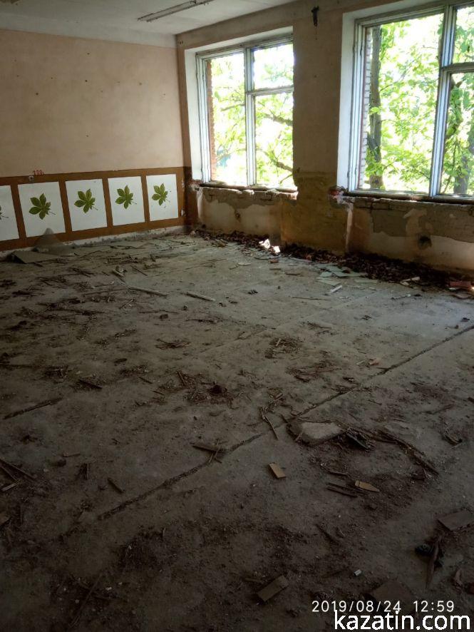 Новини Козятина - фото з Фото дня: у Блажіївці школу «розбомбили» і без війни Фото дня: у Блажіївці школу «розбомбили» і без війни, фото №10 на сайті 20minut.ua