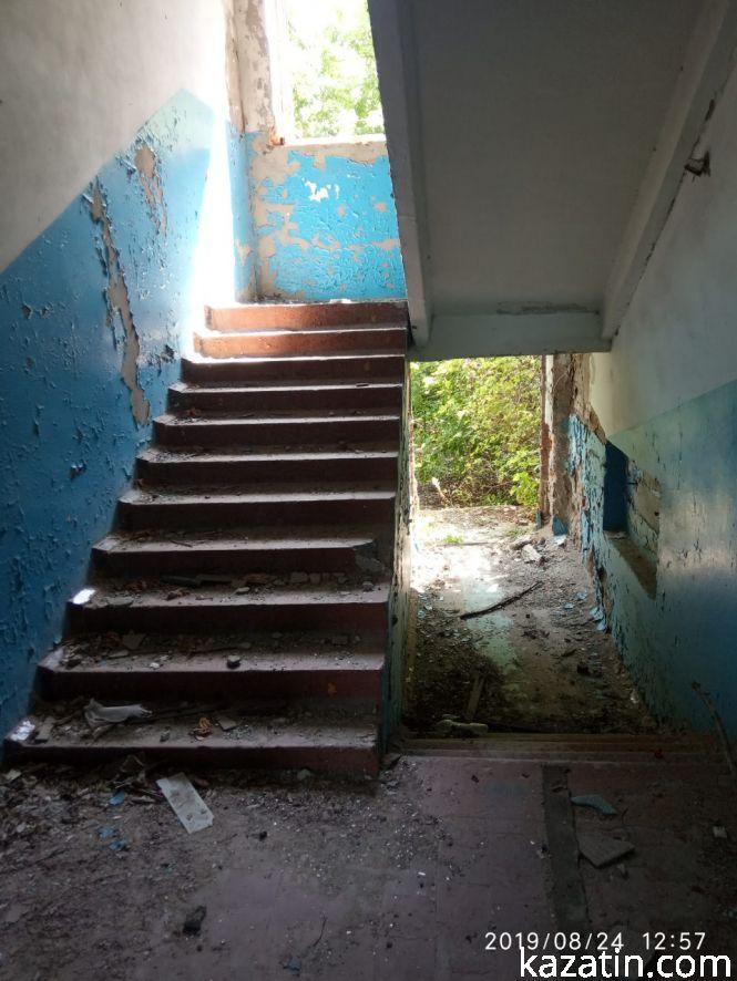 Новини Козятина - фото з Фото дня: у Блажіївці школу «розбомбили» і без війни Фото дня: у Блажіївці школу «розбомбили» і без війни, фото №15 на сайті 20minut.ua