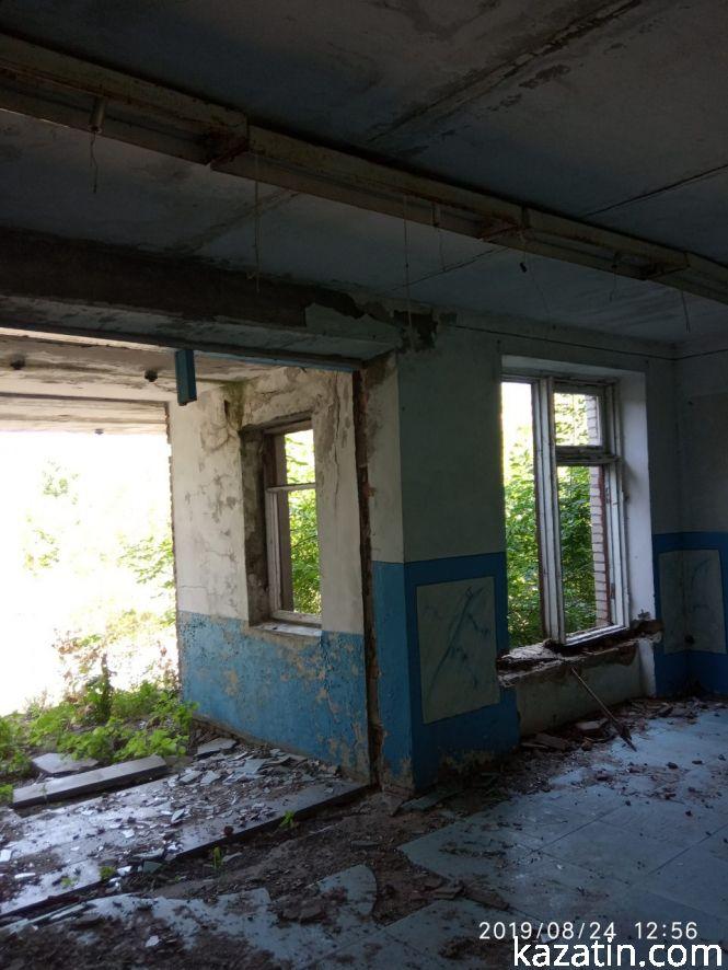 Новини Козятина - фото з Фото дня: у Блажіївці школу «розбомбили» і без війни Фото дня: у Блажіївці школу «розбомбили» і без війни, фото №17 на сайті 20minut.ua