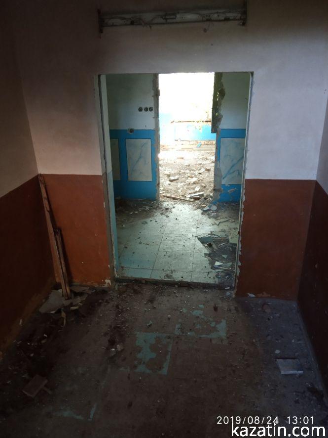 Новини Козятина - фото з Фото дня: у Блажіївці школу «розбомбили» і без війни Фото дня: у Блажіївці школу «розбомбили» і без війни, фото №9 на сайті 20minut.ua