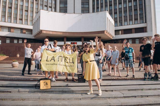 Новини Вінниці - фото з Доставка піци на дровах LА П’ЄЦ у Вінниці (Новини компаній) Доставка піци на дровах LА П’ЄЦ у Вінниці (Новини компаній), фото №5 на сайті 20minut.ua