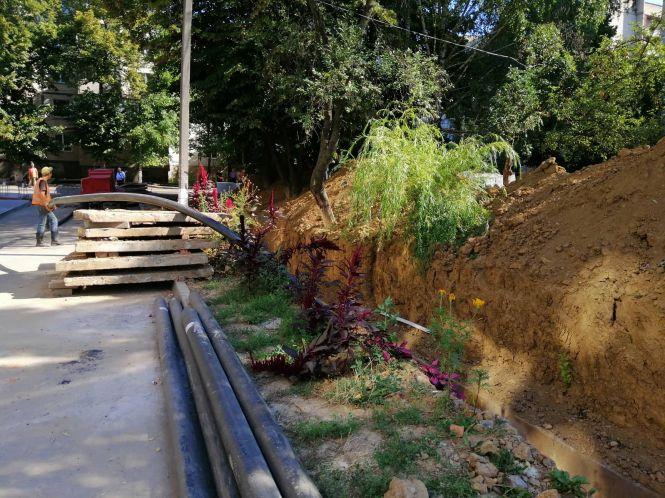 Ремонт тепломереж на Вишеньці. У 27 будинках немає гарячої води, фото №1 на сайті 20minut.ua