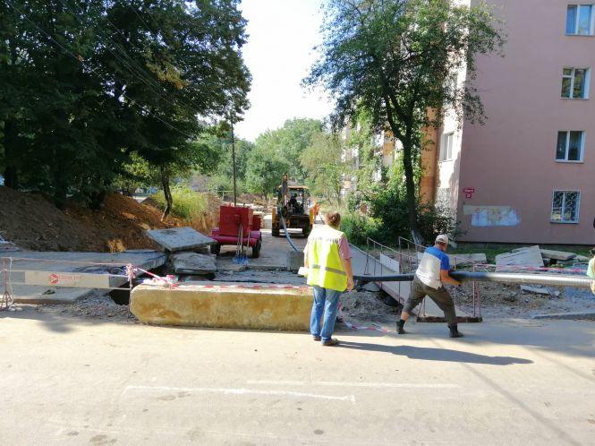 Ремонт тепломереж на Вишеньці. У 27 будинках немає гарячої води, фото №2 на сайті 20minut.ua