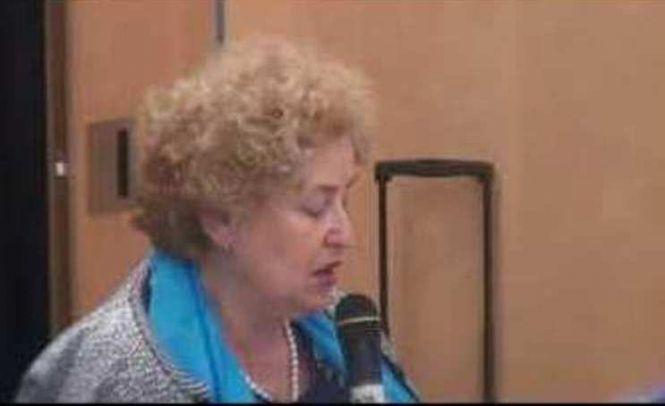 Новини Вінниці - фото з «Пальто мадам Гройсман…» Книгу спогадів про рідну Вінницю
привезла з Австралії Ірина Нісіна «Пальто мадам Гройсман…» Книгу спогадів про рідну Вінницю
привезла з Австралії Ірина Нісіна, фото №2 на сайті 20minut.ua