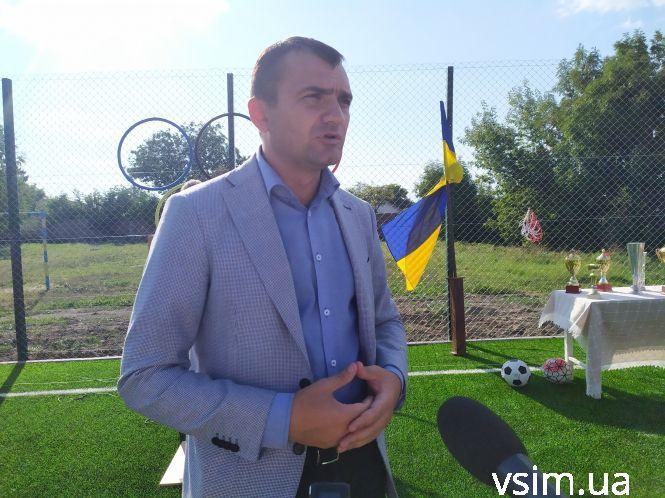 “Аби не росли на лавках з пивом”: у Ружичній відкрили перший спортмайданчик для міні-футболу, фото №1 на сайті vsim.ua