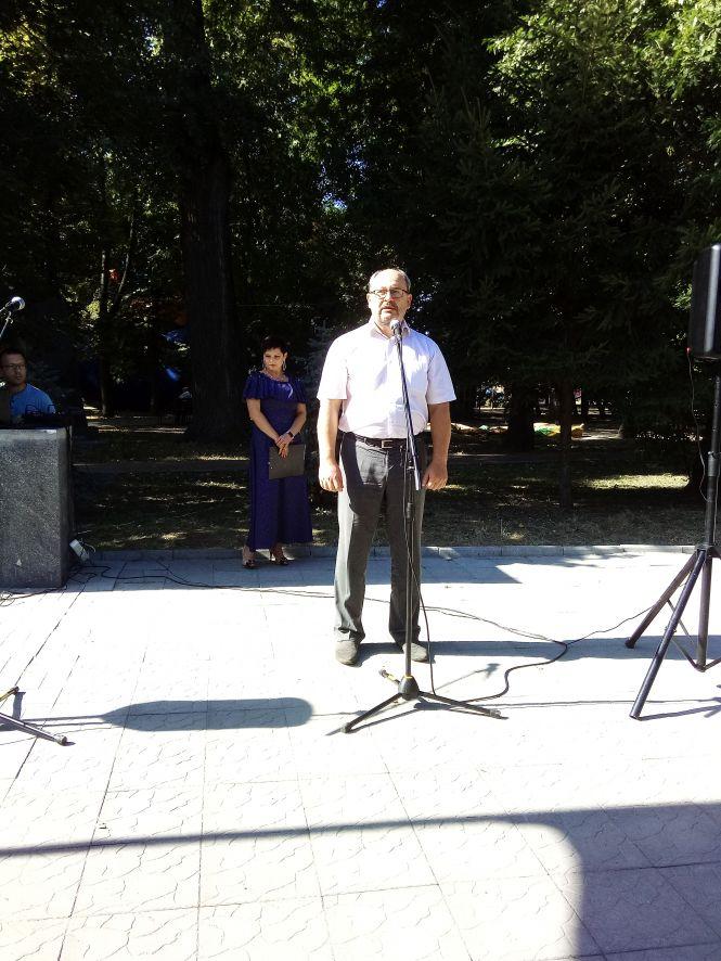 Козятинчани вшанували загиблих на війні героїв (ФОТО), фото №18 на сайті 20minut.ua