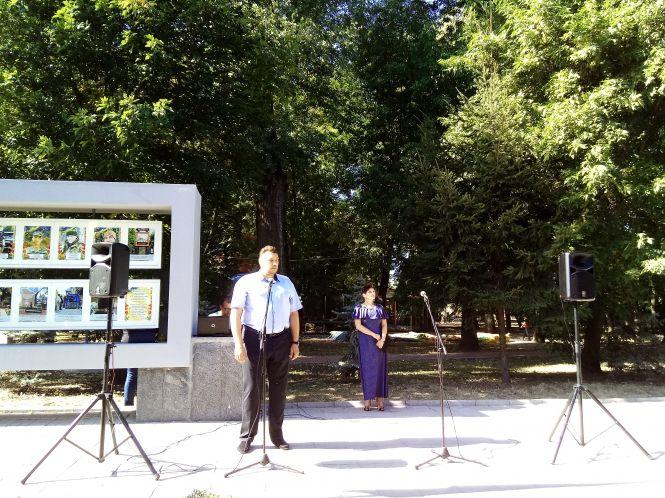 Козятинчани вшанували загиблих на війні героїв (ФОТО), фото №17 на сайті 20minut.ua