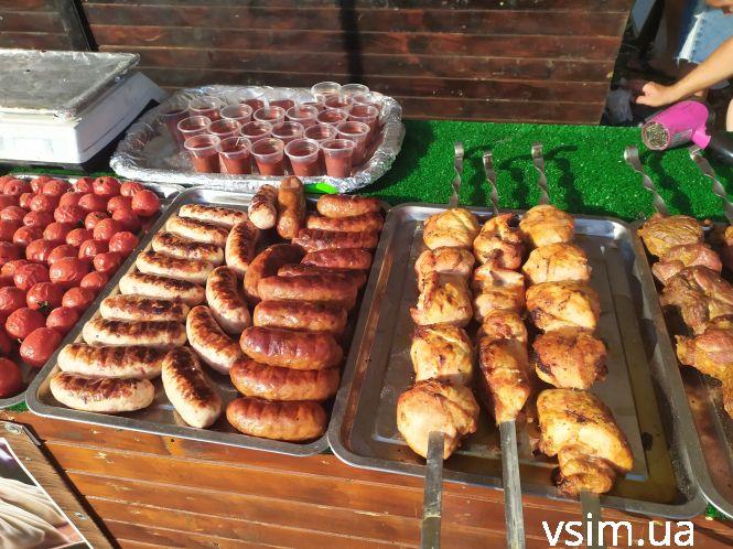 “Respublica” у Хмельницькому: що і за скільки можна з’їсти, фото №1 на сайті vsim.ua