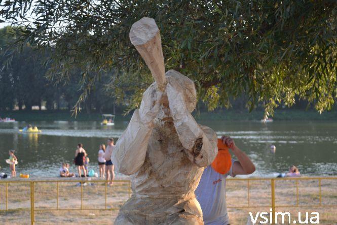 Новини Хмельницького - фото з На фестивалі «Respublica» вирізали скульптури казкових персонажів (ФОТО, ВІДЕО) На фестивалі «Respublica» вирізали скульптури казкових персонажів (ФОТО, ВІДЕО), фото №2 на сайті vsim.ua