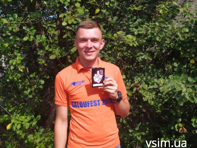 Новини Хмельницького - фото з Працюють не за гроші: що відомо про волонтерів “Respublica” Працюють не за гроші: що відомо про волонтерів “Respublica”, фото №3 на сайті vsim.ua