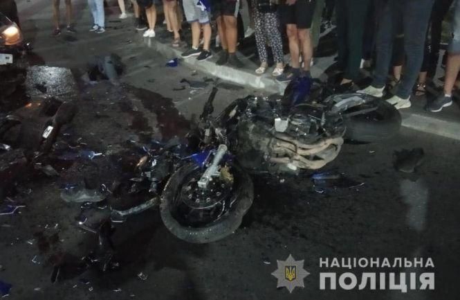 Новини Хмельницького - фото з ДТП з 16-річним мотоциклістом біля “Оазиса”: що відомо про стан хлопця ДТП з 16-річним мотоциклістом біля “Оазиса”: що відомо про стан хлопця, фото №2 на сайті vsim.ua