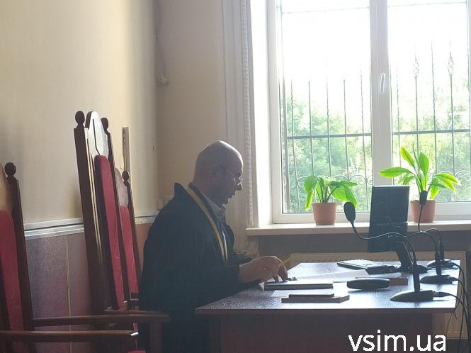 Новини Хмельницького - фото з Побиття школярів із СЗОШ №1: справа дійшла до суду зі значними порушеннями Побиття школярів із СЗОШ №1: справа дійшла до суду зі значними порушеннями, фото №6 на сайті vsim.ua