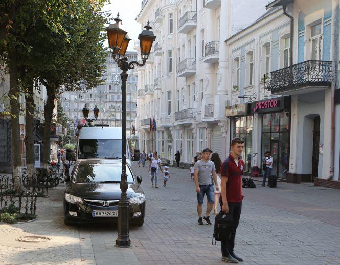 Новини Вінниці - фото з Нові правила паркування. Три речі, які з’являться у Вінниці вже цієї осені Нові правила паркування. Три речі, які з’являться у Вінниці вже цієї осені, фото №2 на сайті 20minut.ua