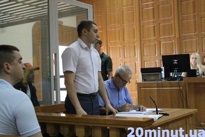 Новини Тернополя - фото з "Бачу, що  хочуть якомога скоріше закрити справу": обвинувачений у справі вбивства Віталія Гнатишина Сергій Терендех "Бачу, що  хочуть якомога скоріше закрити справу": обвинувачений у справі вбивства Віталія Гнатишина Сергій Терендех, фото №3 на сайті 20minut.ua