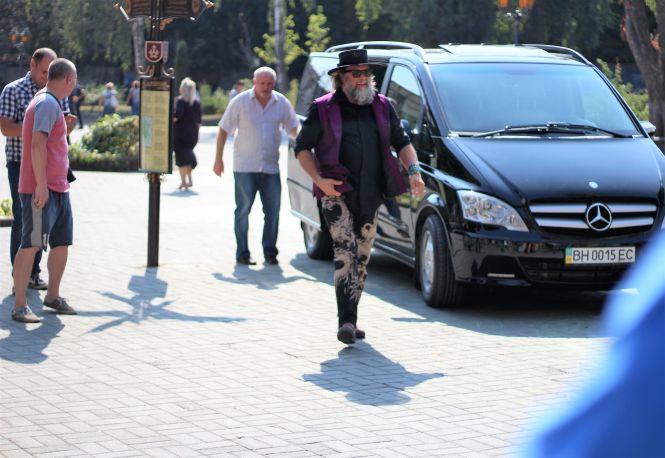 Новини Вінниці - фото з Борис Гребєнщиков дав вуличний концерт у центрі Вінниці Борис Гребєнщиков дав вуличний концерт у центрі Вінниці, фото №2 на сайті 20minut.ua