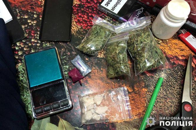 На Хмельниччині затримали наркоторговців з "товаром" на 2 мільйони гривень (ФОТО), фото №9 на сайті vsim.ua