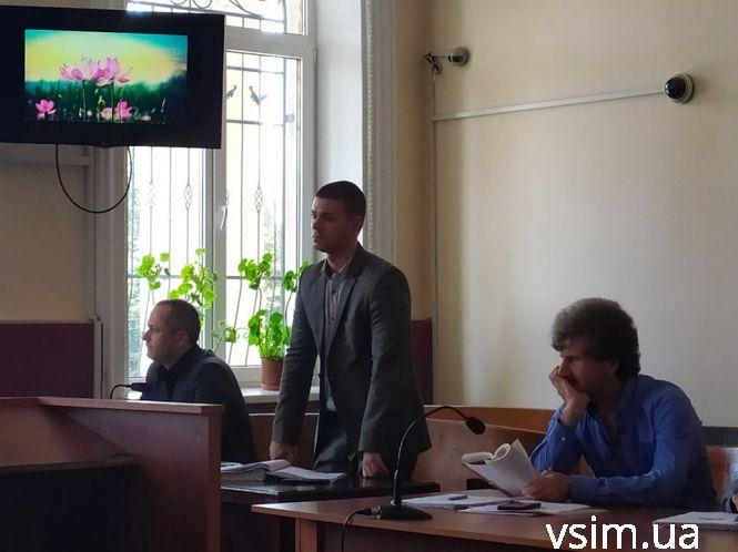 “Змінили трьох слідчих і трьох прокурорів”: як просувається справа про побиття школярів у Хмельницькому, фото №1 на сайті vsim.ua