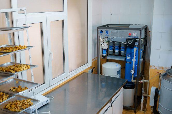 Новини Вінниці - фото з У всіх вінницьких дитсадках встановили систему очищення води У всіх вінницьких дитсадках встановили систему очищення води, фото №1 на сайті 20minut.ua