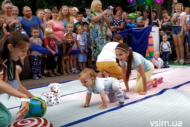 Новини Хмельницького - фото з Від агровиставки до фестивалю швидкості: куди в Хмельницькому піти 7-8 вересня ÐеÑегони повзÑнÑв: Ñк маленÑÐºÑ Ñ
мелÑниÑани плаÑÑÑвали до пеÑемоги (ФÐТÐ, ÐÐÐÐÐ)