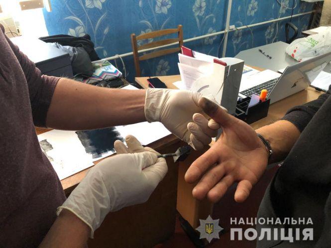 Новини Вінниці - фото з На Вишенському озері екс-зек зухвало напав на жінку. Чому повернувся на місце злочину? На Вишенському озері екс-зек зухвало напав на жінку. Чому повернувся на місце злочину?, фото №1 на сайті 20minut.ua