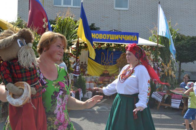 Пили настоянки й співали пісні: що було на Агро Поділля 2019 (ФОТО), фото №2 на сайті vsim.ua