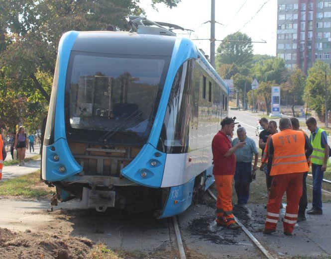 Новини Вінниці - фото з Встановили причину чому VinWay зійшов з колії на Хмельницькому шосе Встановили причину чому VinWay зійшов з колії на Хмельницькому шосе, фото №1 на сайті 20minut.ua