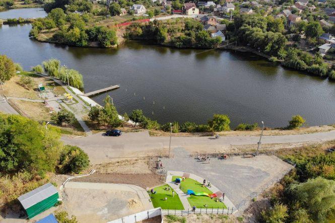 На Волошковій з'явився майданчик з каскадом гірок для діток, фото №1 на сайті 20minut.ua