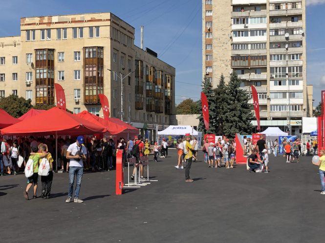 Навчив грати в флорбол і розповів про черлідінг: Педан у Житомирі, фото №3 на сайті 20minut.ua