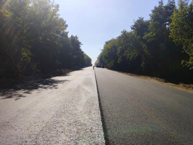 Ремонтують дорогу від Вінниці до Могилів-Подільського. Оновлять 8 кілометрів, фото №2 на сайті 20minut.ua