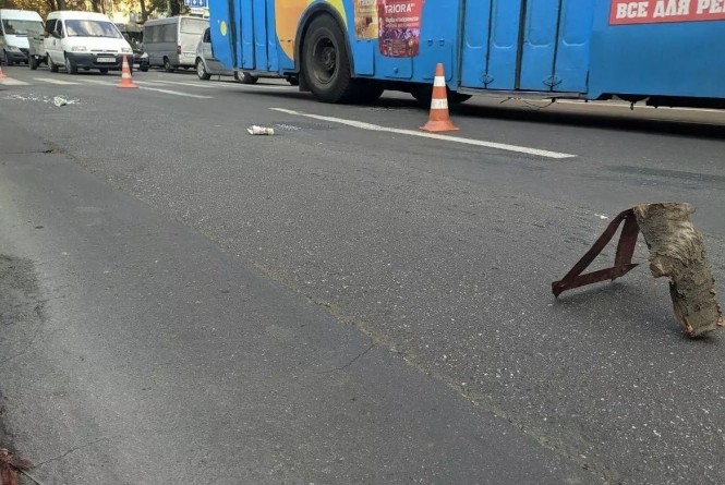 Новини Хмельницького - фото з Збиті пішоходи та 35 п’яних за кермом: хроніка ДТП у Хмельницькому Збиті пішоходи та 35 п’яних за кермом: хроніка ДТП у Хмельницькому, фото №3 на сайті vsim.ua