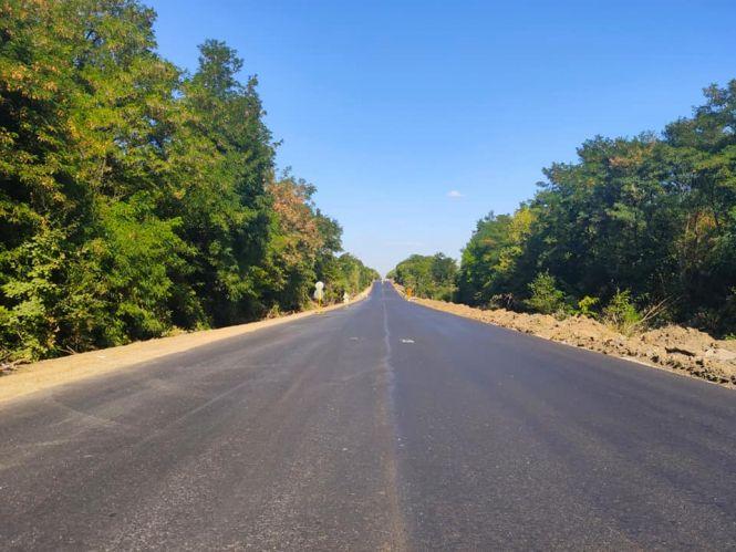 Ремонтують дорогу від Вінниці до Могилів-Подільського. Оновлять 8 кілометрів, фото №3 на сайті 20minut.ua