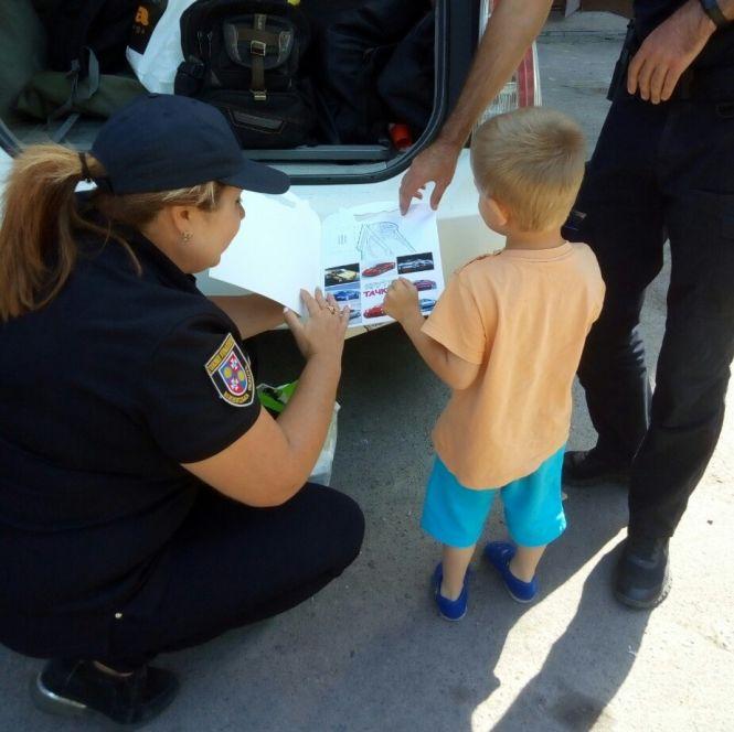 Новини Вінниці - фото з Справу Артема, що повісився в камері ізолятора, не закривають через його зв’язки Справу Артема, що повісився в камері ізолятора, не закривають через його зв’язки, фото №3 на сайті 20minut.ua