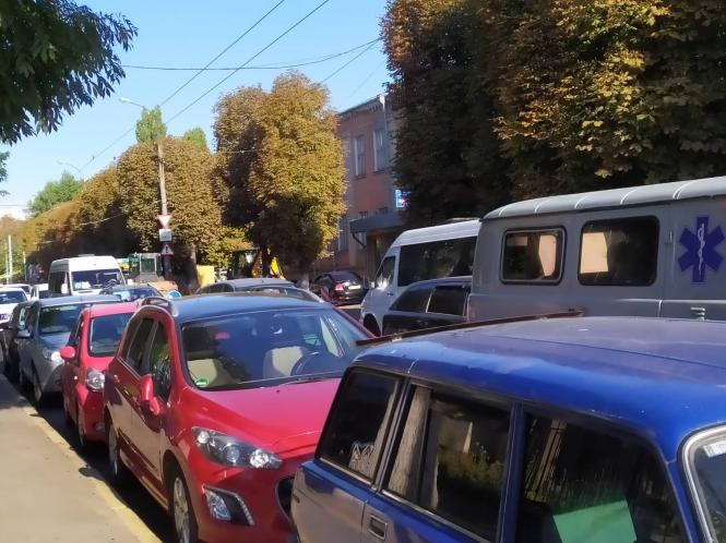 Новини Хмельницького - фото з Пенсіонер перебігав дорогу на Шевченка і його збив “Volkswagen” Пенсіонер перебігав дорогу на Шевченка і його збив “Volkswagen”, фото №2 на сайті vsim.ua