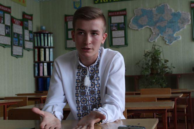 Новини Вінниці - фото з Замість презентації заспівали «Червону руту» Вінничанин привіз з Кореї медаль за географію Замість презентації заспівали «Червону руту» Вінничанин привіз з Кореї медаль за географію, фото №9 на сайті 20minut.ua