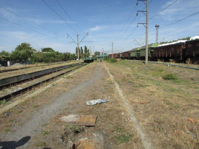 У Козятині, в незакриту люком криницю, провалився малюк, фото №2 на сайті 20minut.ua