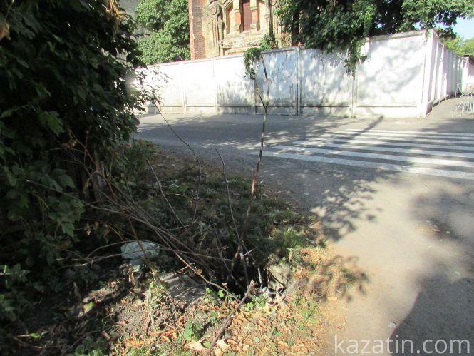 Фото дня: небезпечні люки по Козятину, фото №3 на сайті 20minut.ua