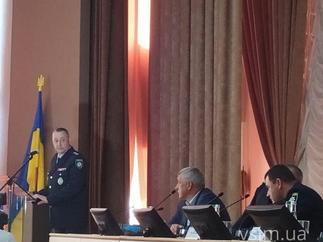 Новини Хмельницького - фото з Поліцію Хмельниччини очолив Анатолій Щадило. Що про нього відомо Поліцію Хмельниччини очолив Анатолій Щадило. Що про нього відомо, фото №1 на сайті vsim.ua