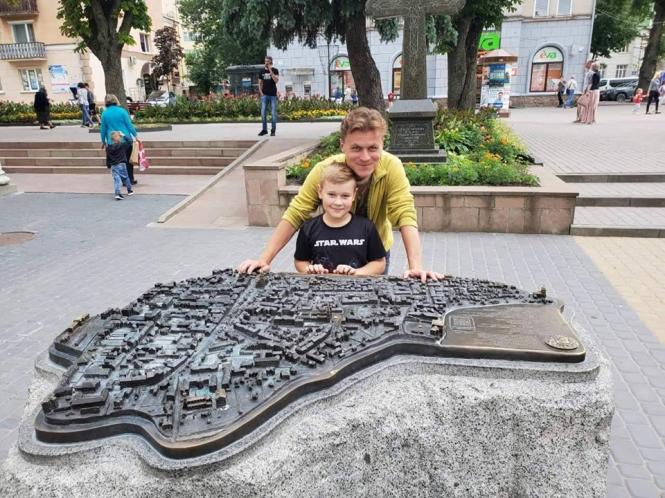 Новини Тернополя - фото з “Тернопіль – найкраще місто, щоб його покинути”: Тарас Циклиняк про корінних тернополян та нову книгу СвÑÑлина вÑд Taras Tsyklyniak.