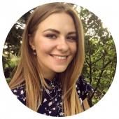 Лашмейкер гарно сміється, адміністраторка має гарні фотки: діти знають, як заробляють дорослі, фото №1 на сайті 20minut.ua