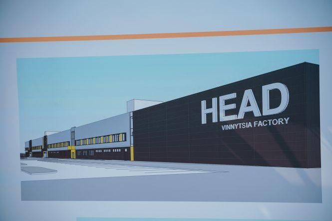 Під новий завод HEAD у Вінниці заклали символічну капсулу. У 2021 році тут буде 1000 робочих місць, фото №5 на сайті 20minut.ua