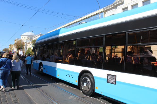 Випробування ще одного VinLine: чим привабить новий тролейбус пасажирів і водіїв на сайті 20minut.ua Випробування ще одного VinLine: чим привабить новий тролейбус пасажирів і водіїв, фото №2 на сайті 20minut.ua