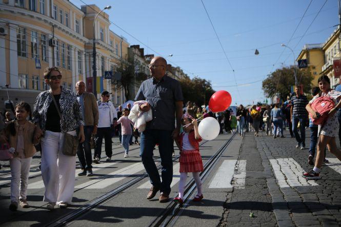 Новини Вінниці - фото з Запальним танцем під хіт ONUKA відкрили святкування Дня міста Вінниці Запальним танцем під хіт ONUKA відкрили святкування Дня міста Вінниці, фото №8 на сайті 20minut.ua