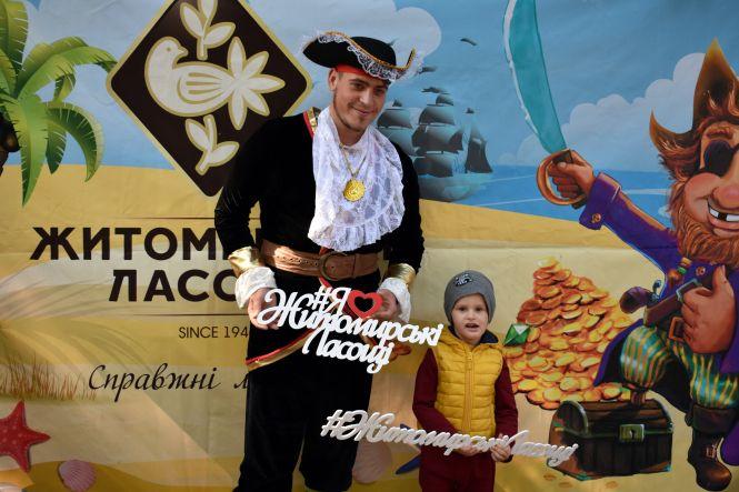 Новини Житомира - фото з «Житомирські ласощі» – смак, знайомий з дитинства. ФОТО «Житомирські ласощі» – смак, знайомий з дитинства. ФОТО, фото №5 на сайті 20minut.ua