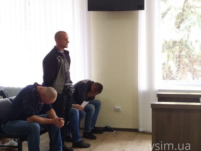 Новини Хмельницького - фото з Справу про жорстоке побиття АТОвця Сашка Цюха слухали у Хмельницькому. Що відомо Справу про жорстоке побиття АТОвця Сашка Цюха слухали у Хмельницькому. Що відомо, фото №6 на сайті vsim.ua