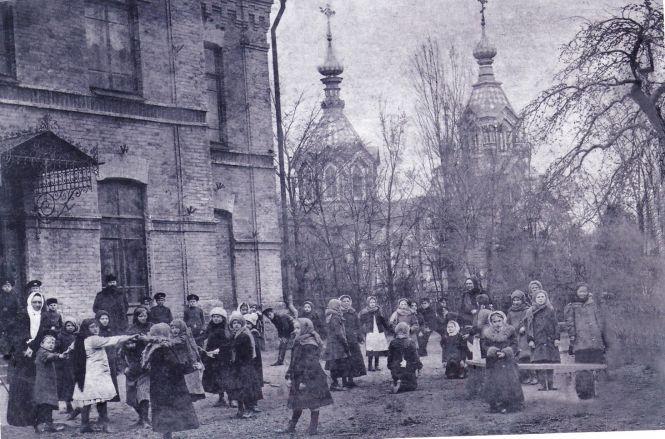 Новини Козятина - фото з Вчили французьку, а одна місцева школа переїхала в Крим. Освіта до революції Вчили французьку, а одна місцева школа переїхала в Крим. Освіта до революції, фото №3 на сайті 20minut.ua