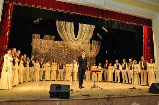 Соліст Тернопільської обласної філармонії Андрій Оленин запрошує тернополян на свій концерт, фото №4 на сайті 20minut.ua