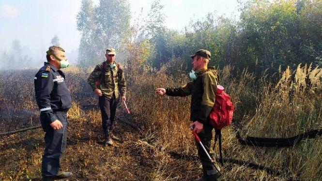 Новини Житомира - фото з В Олевському районі горить 3 гектари торфовища В Олевському районі горить 3 гектари торфовища, фото №2 на сайті 20minut.ua