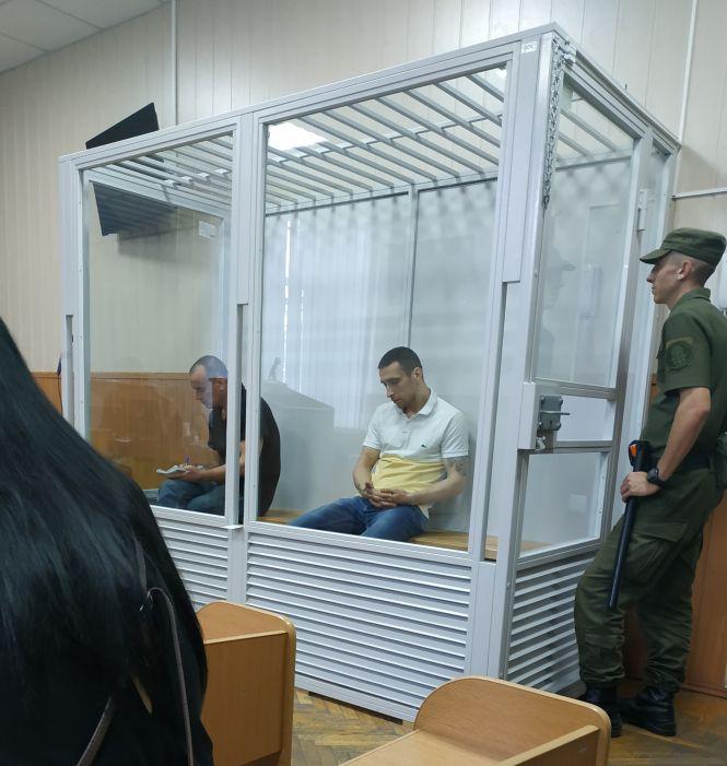 Новини Вінниці - фото з Підозрювані у вбивстві подружжя Тарасових планували втечу. На суді прозвучали докази Підозрювані у вбивстві подружжя Тарасових планували втечу. На суді прозвучали докази, фото №2 на сайті 20minut.ua